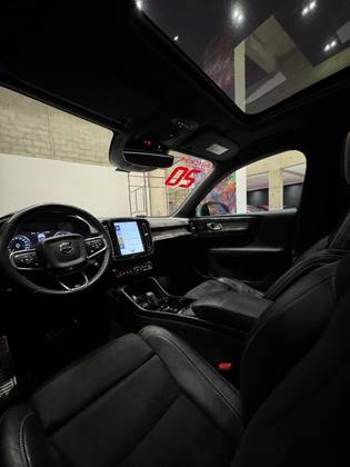 VOLVO XC40 2.0 T5 GASOLINA EDIÇÃO ESPECIAL AWD GEARTRONIC
